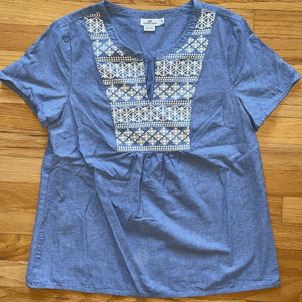 Vineyard Vines chambray embroidered tunic